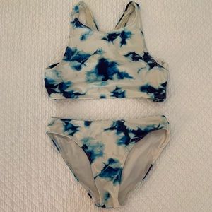 Tye died bikini!